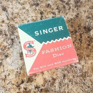 1960 Singer Fashion Disc #12, Domino Pattern, Singer No. 174534, Made In USA